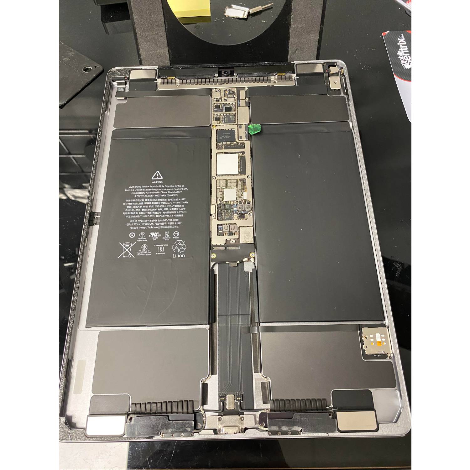iPad Pro 12.9 (2nd Gen) repair